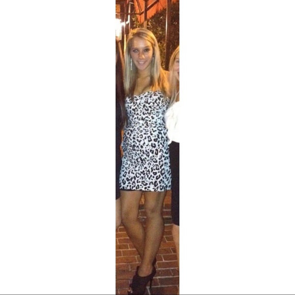 Express black and white cheetah dress EUC - Picture 2 of 2
